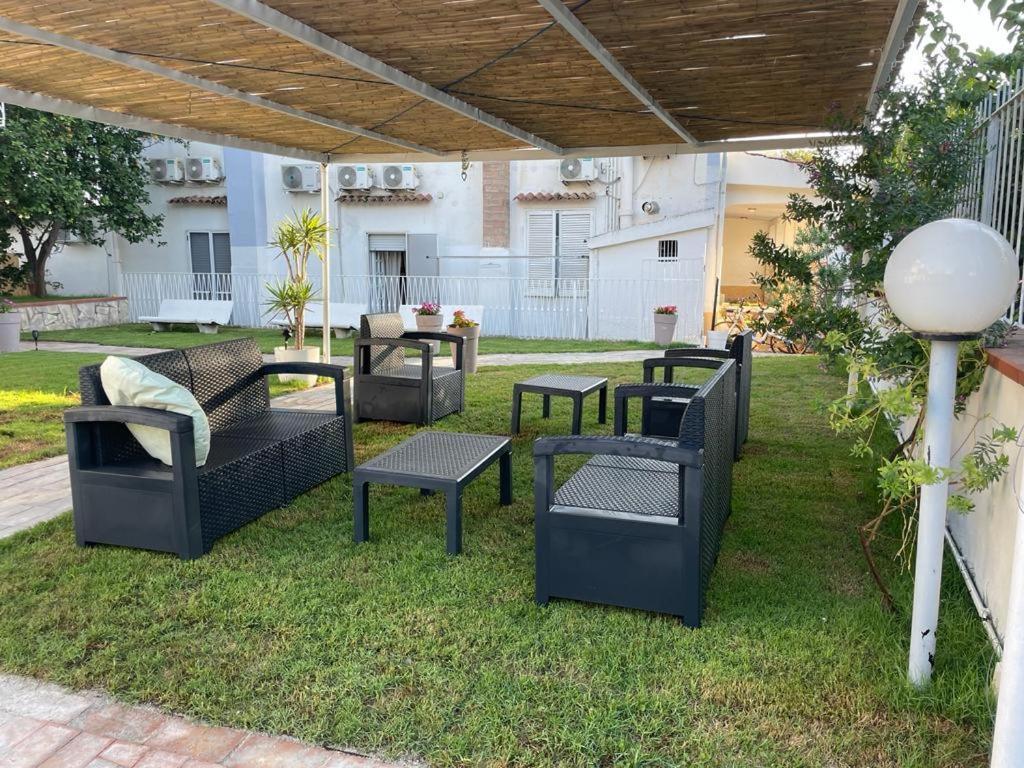 Solaris Paestum Bed & Breakfast Luaran gambar