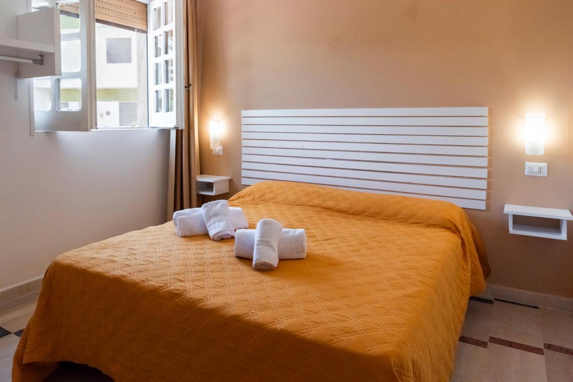 Solaris Paestum Bed & Breakfast Luaran gambar