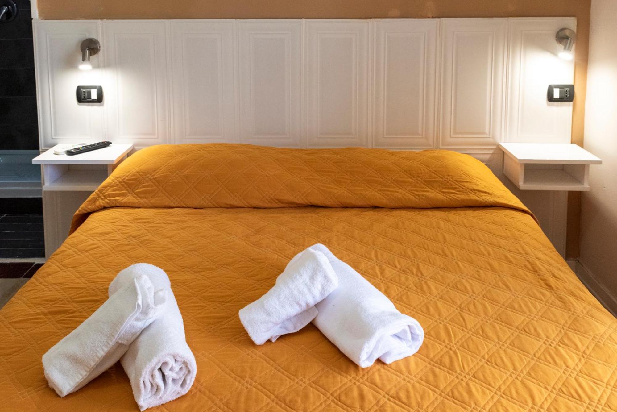 Solaris Paestum Bed & Breakfast Luaran gambar