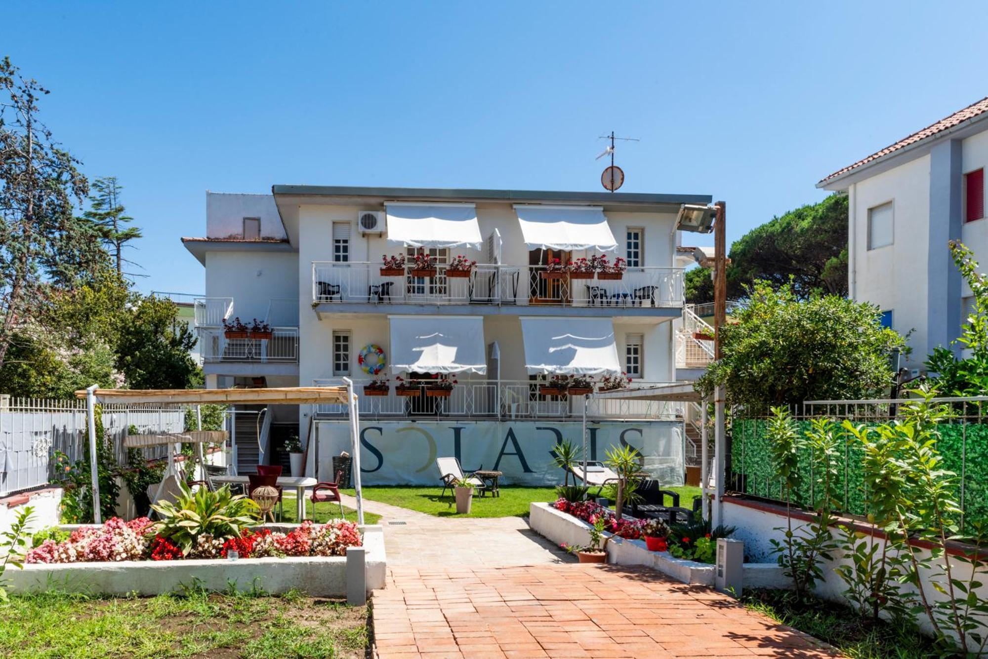 Solaris Paestum Bed & Breakfast Luaran gambar